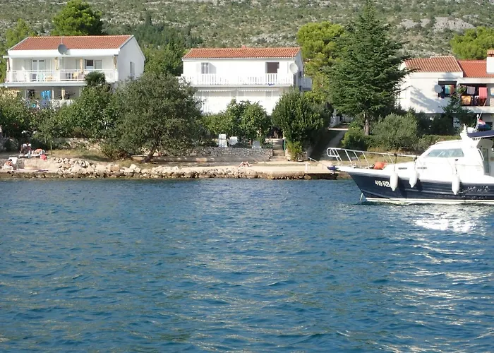 شقة Lana - 30 M From The Sea سيلين