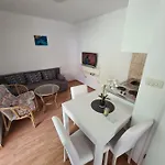 Daire Lana - 30 M From The Sea *